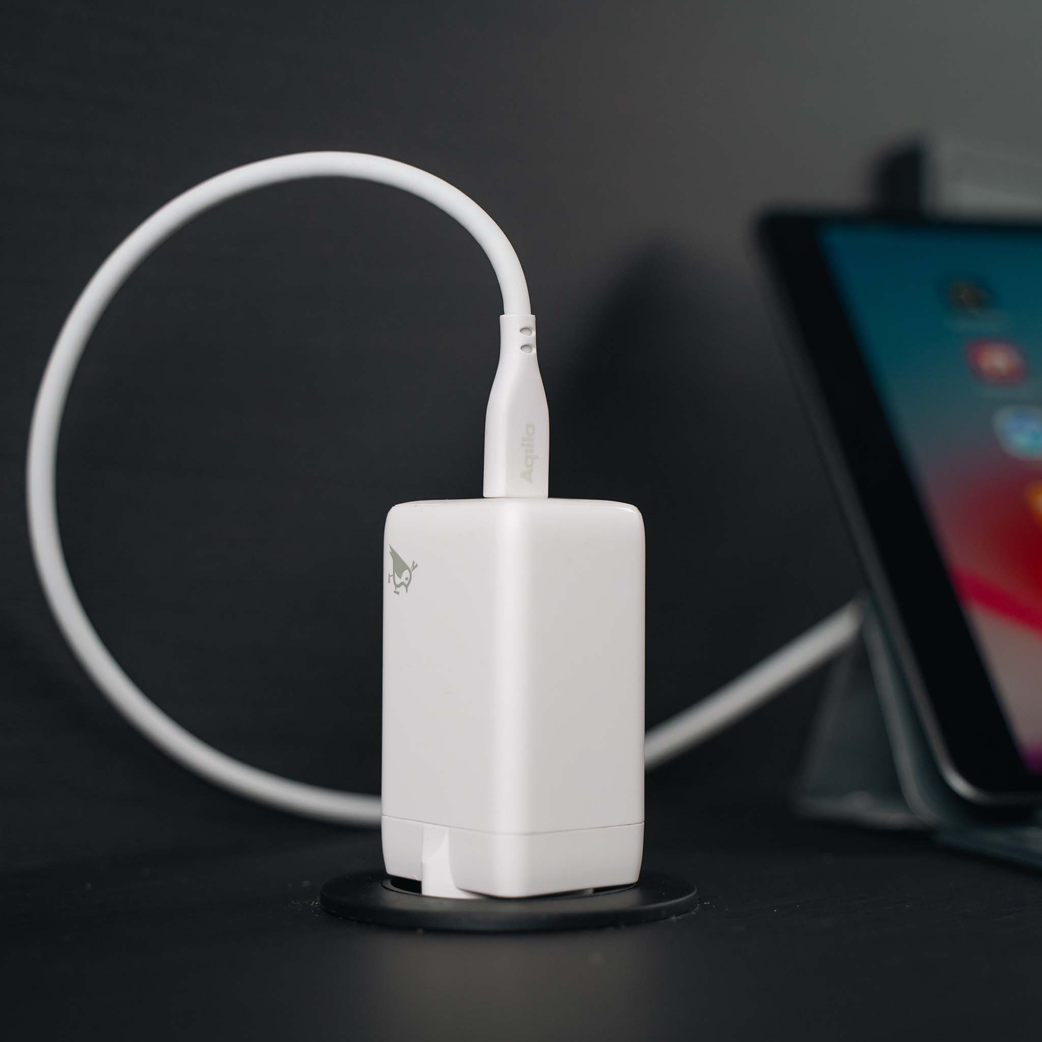 Aqiila Cablebird CS21 kabel USB C till Lightning 30W silikon 1m vit